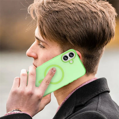 iPhone 16 Plus Cover kompatibelt med MagSafe TPU + PC Slankt Mat Gennemsigtigt Telefoncover - Grøn
