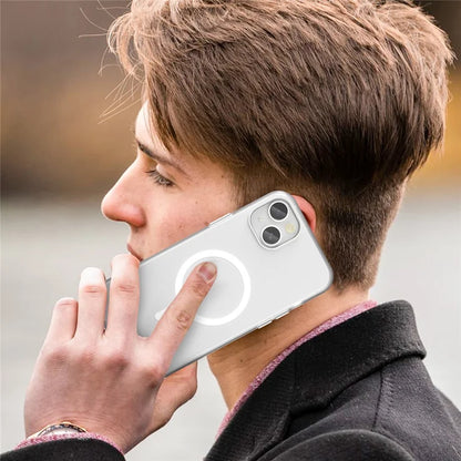 iPhone 15 Plus / 14 Plus Magnetic Case Translucent Matte Anti-Fingerprint Phone Cover - White